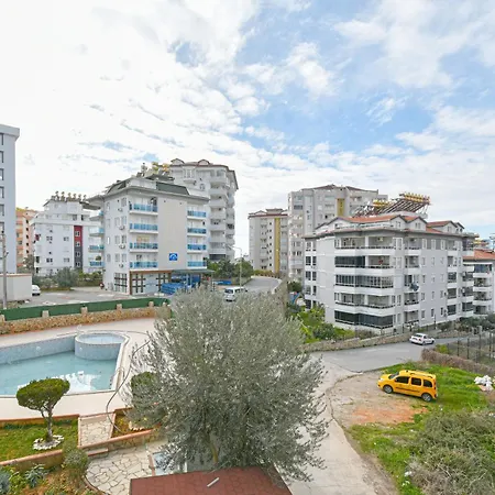 2 Bedroom For Rent In Tosmur, , 500 Meters To The Sea * 알란야